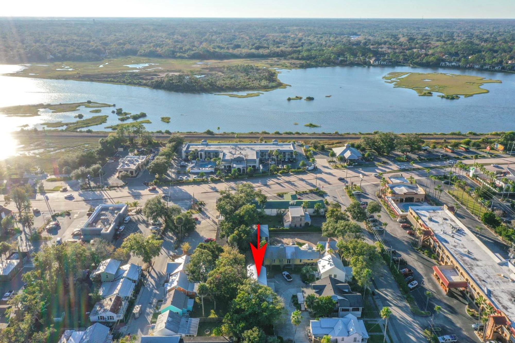 Private Uptown Flat - Walk To Nights Of Lights! Apartment St. Augustine Exterior photo