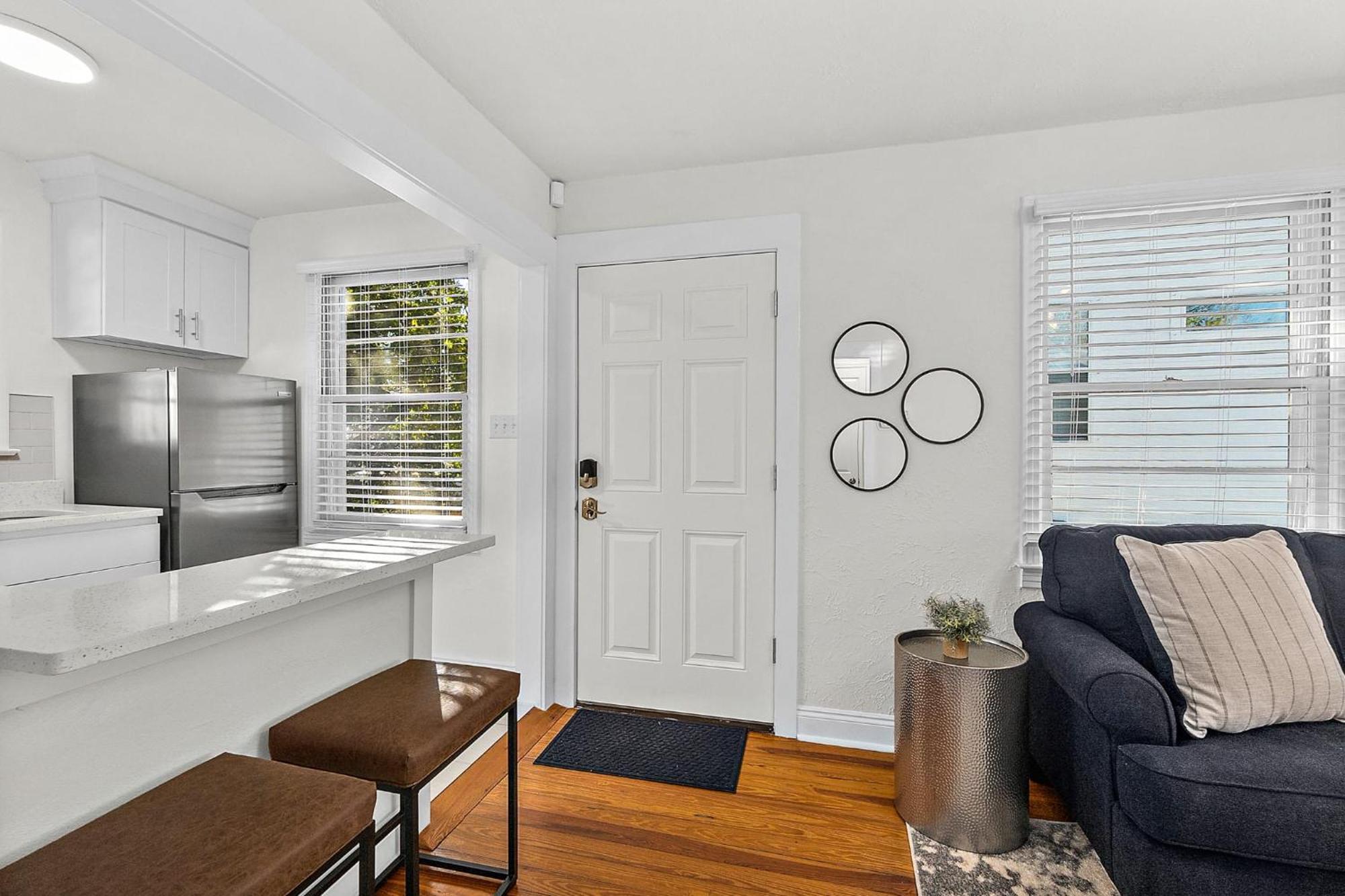 Private Uptown Flat - Walk To Nights Of Lights! Apartment St. Augustine Exterior photo